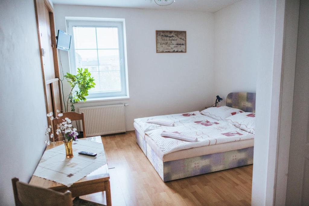 Klub U Namornika Dvůr Králové nad Labem Eksteriør billede
